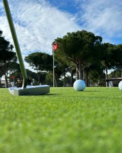 9 Punkte für deine Perfekte Golfreise: Ein Ultimativer Leitfaden 5 Golfreise-putten