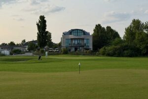 Golfclub Stolper Heide – Golf auf Top-Niveau nahe Berlin 4 Golfclub Stolper Heide Clubhaus