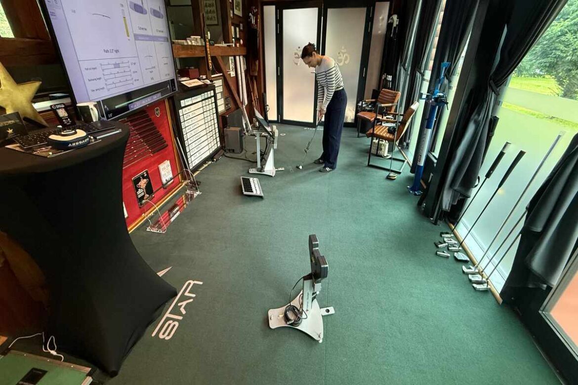 Golftraining im Indoor-Studio von Rolf Kinkel in Potsdam – Analyse und Putting-Übungen mit High-Tech